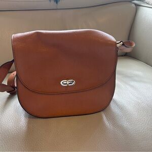 Lo & Sons Cognac Leather Crossbody Bag